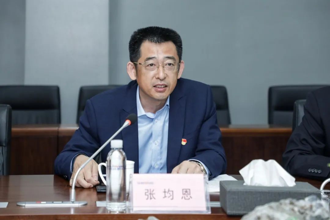 以党建促营业，，，以营业强党建——青岛西海岸公用事业集团考察壹定发智能