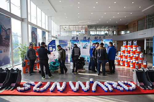 逆市可为！壹定发智能挖掘机首场展销会完善收官