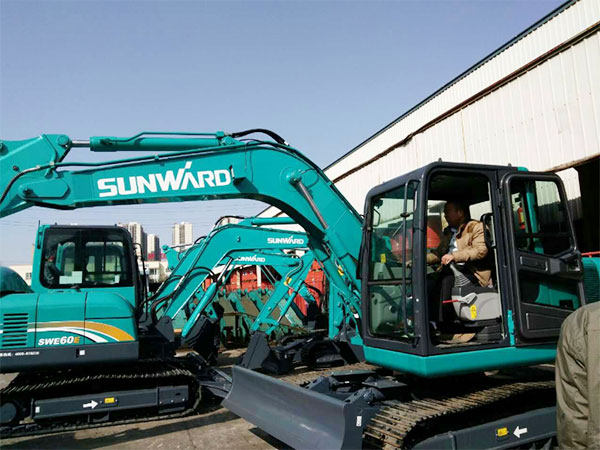 快来看，，，，，快来看，，，，，这里有一群绿精灵