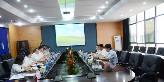 中国出口信用包管公司向导一行考察壹定发智能　