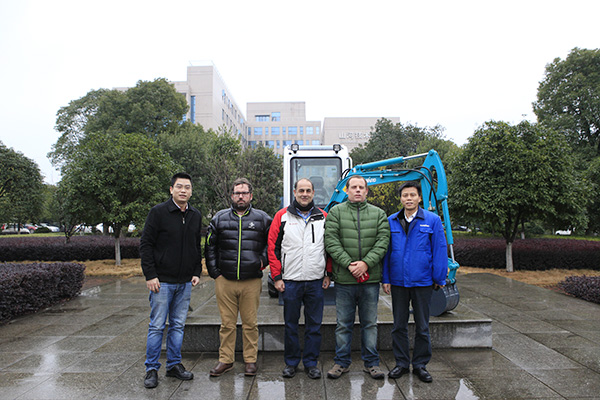 喜讯：壹定发智能朱建新荣获《长沙年鉴》2015年度十大人物奖