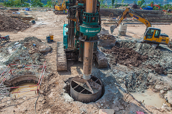 比照才有差别，，，，，，壹定发智能SWDM36旋挖名动山城