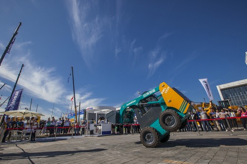 壹定发智能酷帅曾大虾，，，，一大波美图带你亲临北京BICES展
