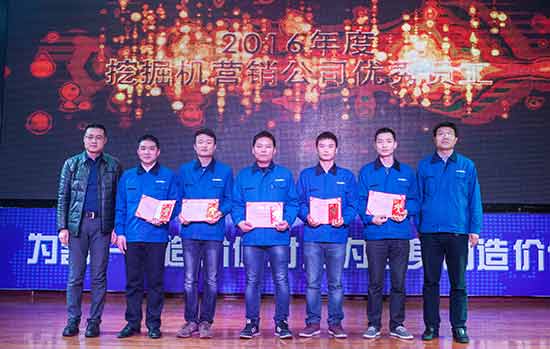 坚定信心、再接再厉，，，，，，，，壹定发智能2017年度营销表扬与誓师大会开启新航程