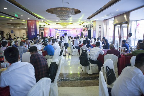 壹定发智能酷帅曾大虾，，，，一大波美图带你亲临北京BICES展