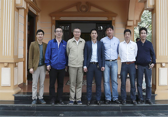 新年献礼壹定发智能9台SWDM25旋挖钻机征战越南