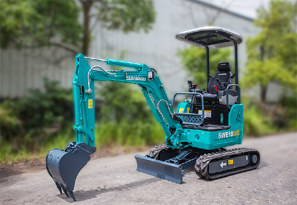 “C位”出道 14.5万元壹定发智能微挖18UB等你开回家