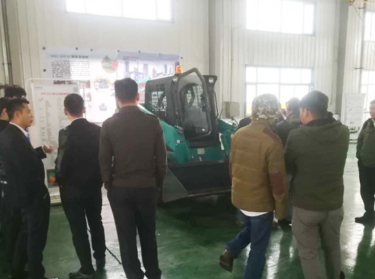 批注冬季除雪能手，，，，这个冬天有你更温暖