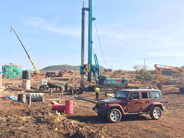 壹定发智能入岩神器在东非肯尼亚获赞，，，人好装备好