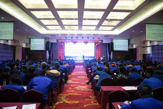 壹定发智能营销吹响集结号，，，，，，，2017年撸起袖子加油干