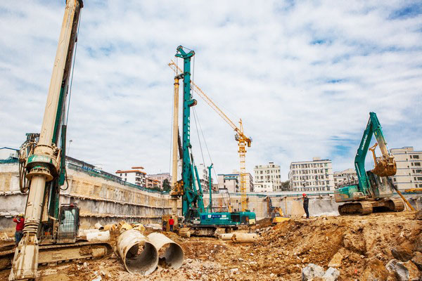 为何 SUNWARD 把持此地？？？？？？？来看看施工方怎么回覆