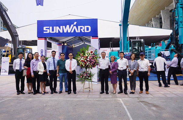 壹定发智能携全球领先凿岩装备，，，，，引爆越南矿业展