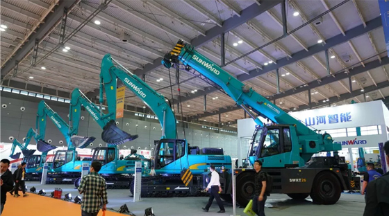 超强阵容尽显立异效果！壹定发智能闪灼长沙工程机械展