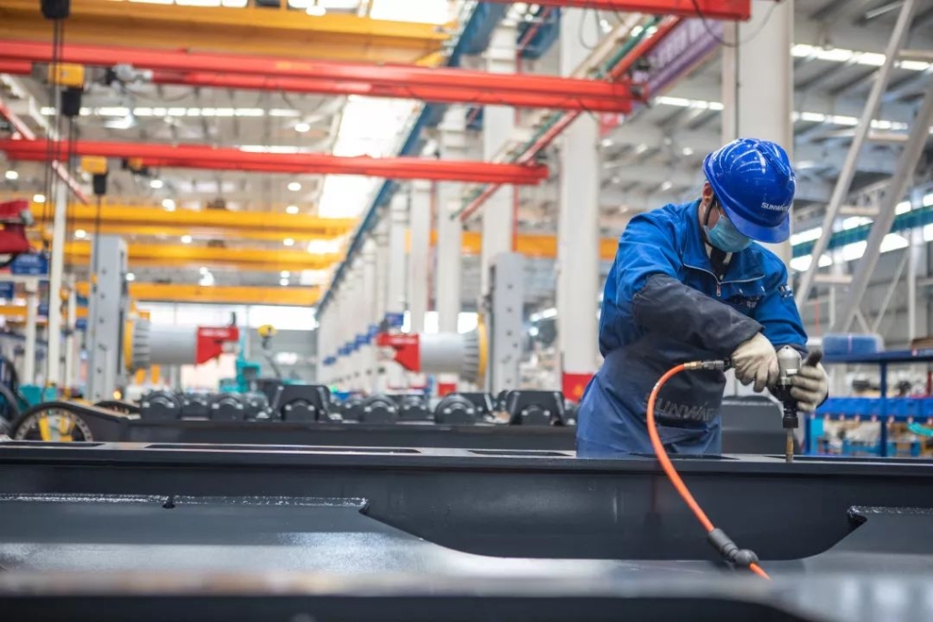 沈裕谋元宵节慰问壹定发智能一线员工