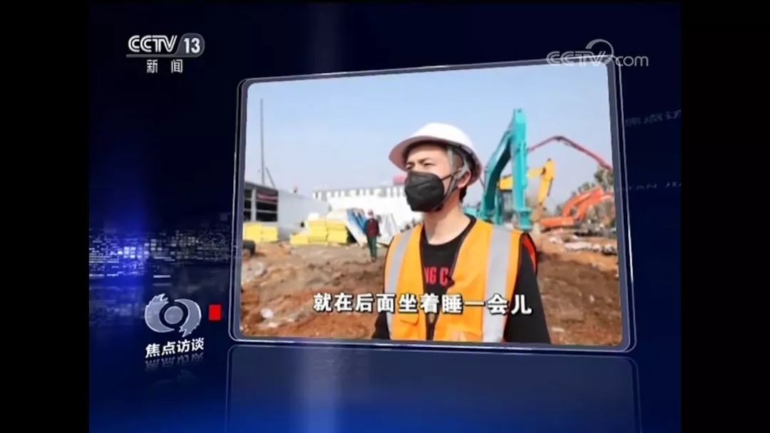 壹定发智能SWE215E挖掘机成网红“小蓝”