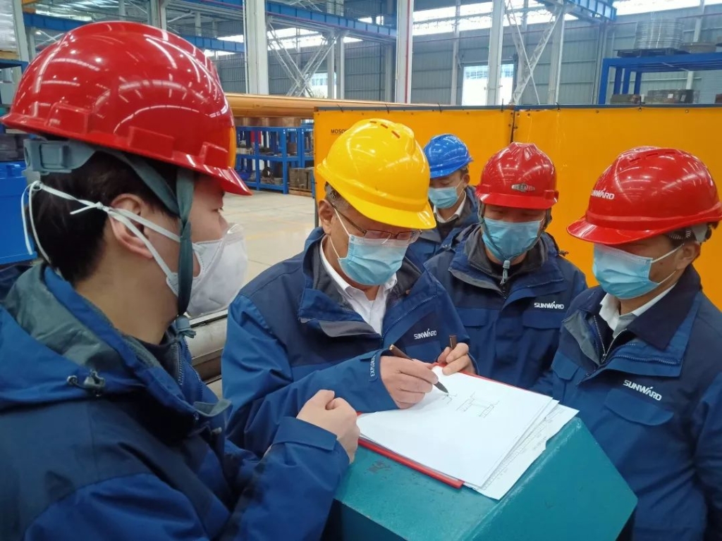 周全复工第一天 董事长佳节送眷注