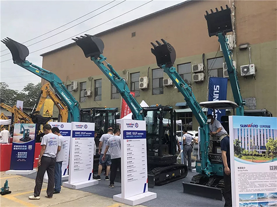 【小身板 着述为】壹定发智能燃爆2019微挖大会