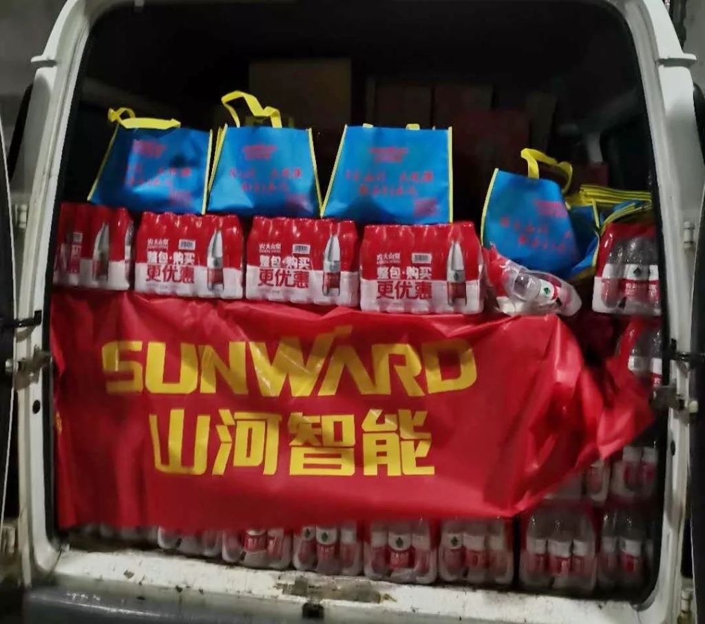 大爱无疆，，，，，，壹定发智能急援武汉