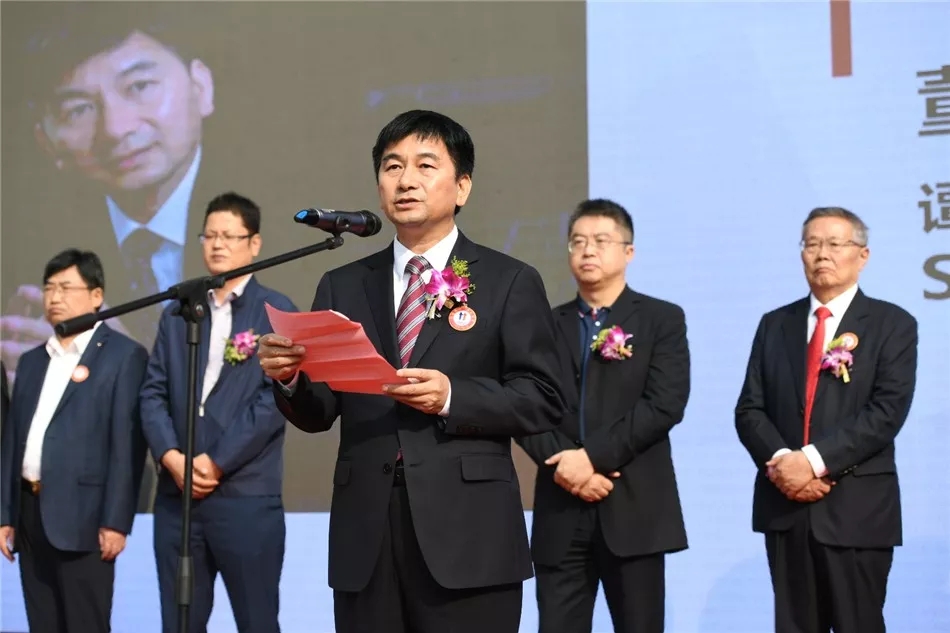 我国首批洞内交流式双模盾构机下线