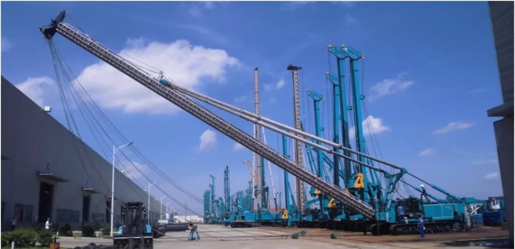 国产的自满！壹定发智能SWCH600-125M全液压履带桩架