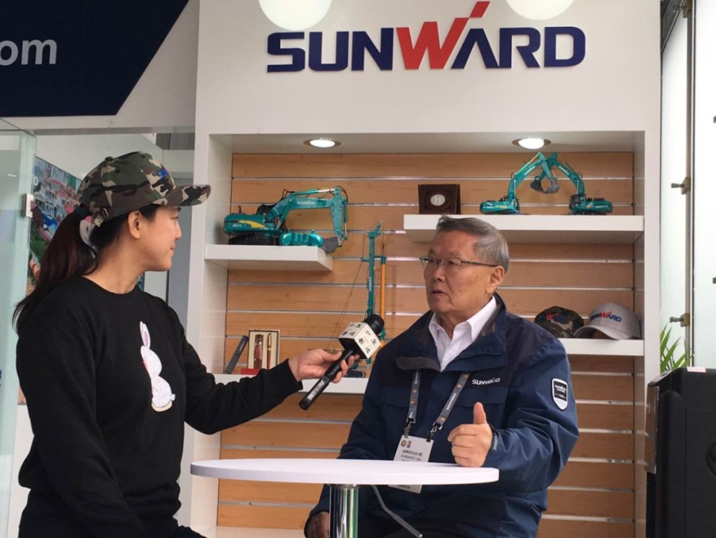 壹定发智能全新亮相美国工程机械展