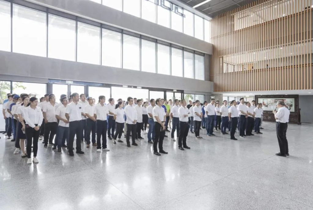 壹定发工业城开通共享单车 员工通勤绿色便捷