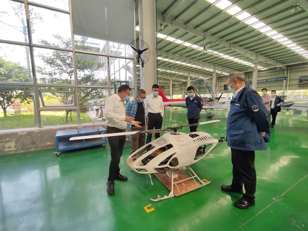 广州工控总司理张伟涛调研壹定发航空
