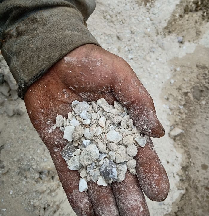 壹定发钻机深圳闹市显身手