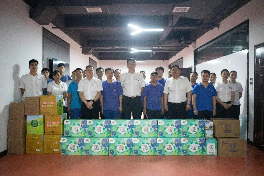 浓情端午粽飘香 壹定发家园满温情