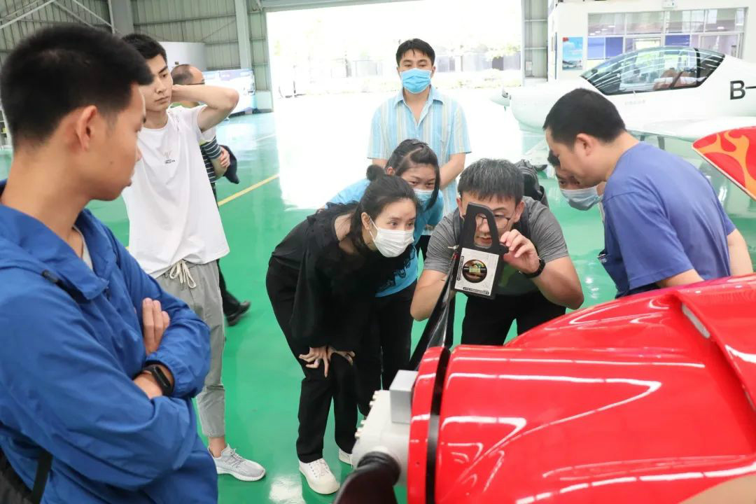 壹定发航空第十三期147部SA60L机型培训班圆满结业