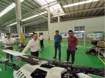 呼伦贝尔城投集团董事长柴冠辉率团考察壹定发科技