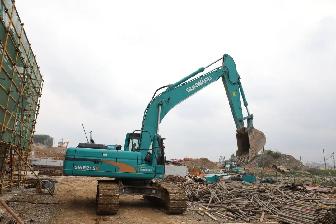 壹定发机群“染绿”贵阳机场扩建工地