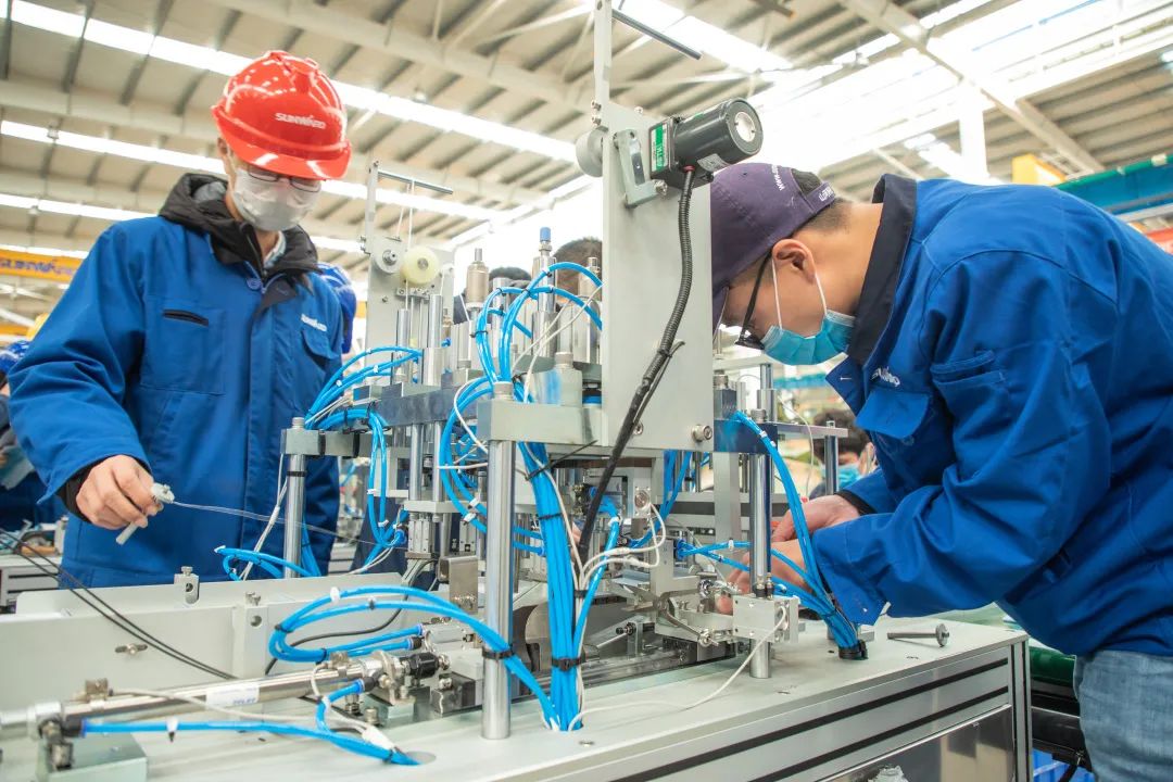 壹定发智能首批2万个口罩援助外洋