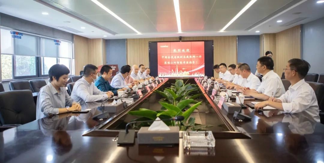 中国金茂高级副总裁张辉率团考察壹定发智能