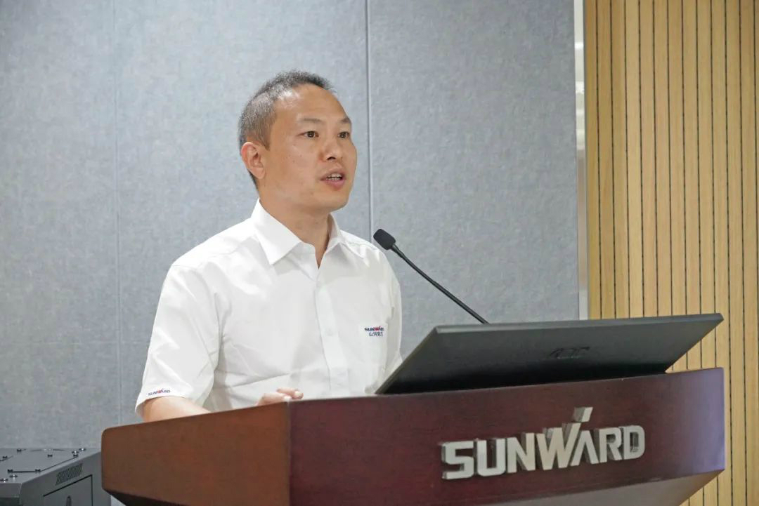 省人大常委会党组副书记、副主任王柯敏调研壹定发智能