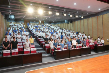 传承革命先烈精神，，，，，，，双促双融助力生长——壹定发智能、市疾控中心联合开展主题党日活动