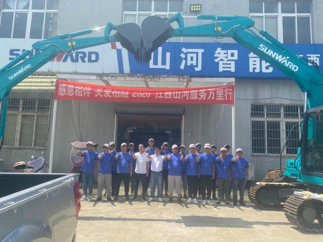 感恩相伴 关爱相随 ——江西壹定发效劳万里行