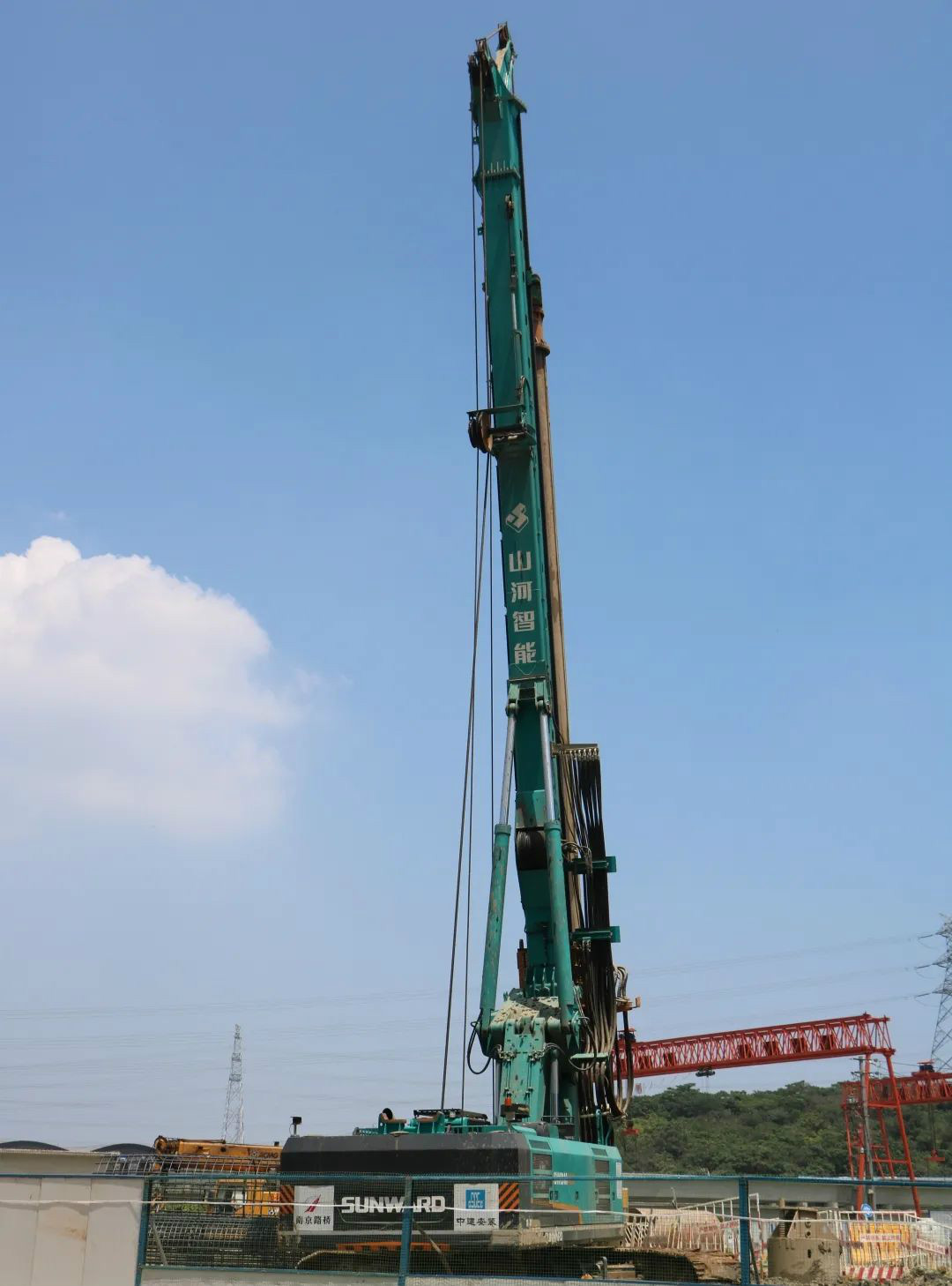 强悍体现赢青睐！壹定发智能360H旋挖钻助力南京312国道改扩建