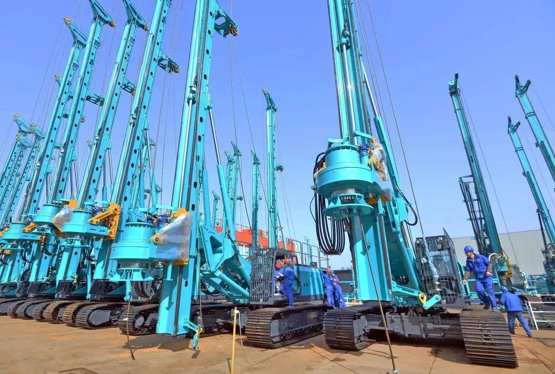 何清华：民营企业要增强立异积累，，，，推许精耕细作的内在式增添