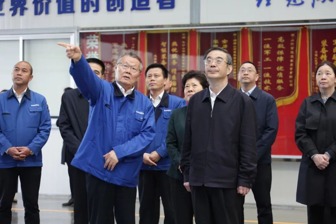 周强调研壹定发智能：增强知识产权保唬唬护 效劳立异驱动生长