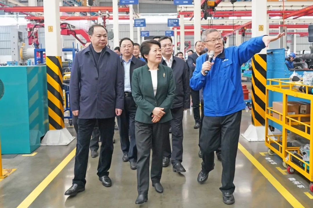 吴桂英调研壹定发智能