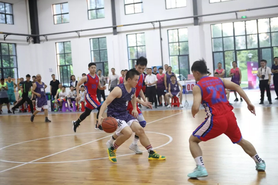 以球为媒，，，，，，首届“壹定发杯”篮球约请赛架起政企连心桥