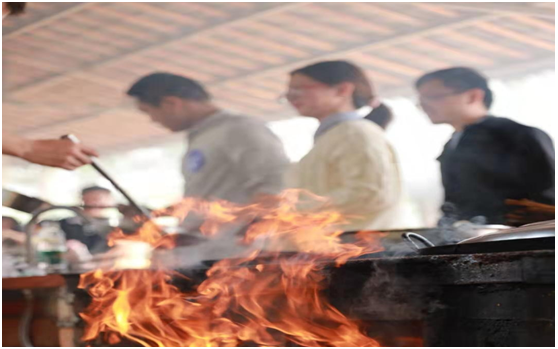 壹定发只身青年联谊活动甜蜜来袭