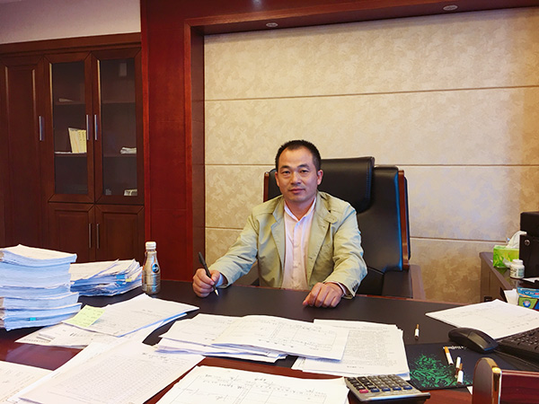 能啃硬骨头，，，来钱特殊快！壹定发智能老客户抱紧“摇钱树”