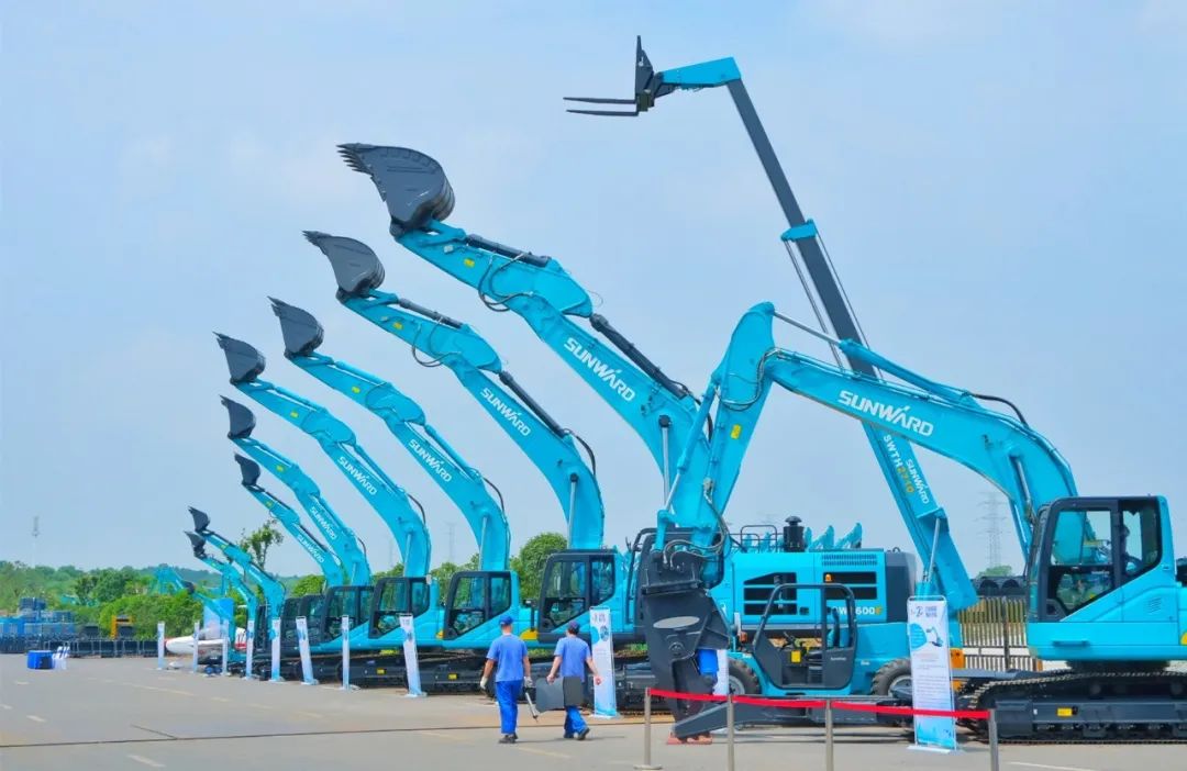 湖南省2021年“清静生产月”启动仪式在壹定发工业城举行