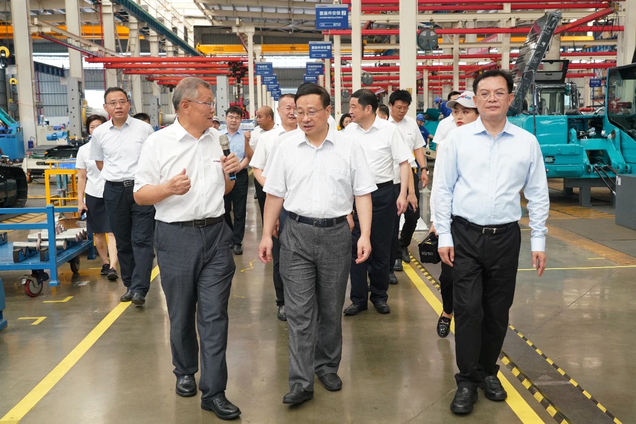 国家统计局总经济师毛盛勇率团调研考察壹定发智能