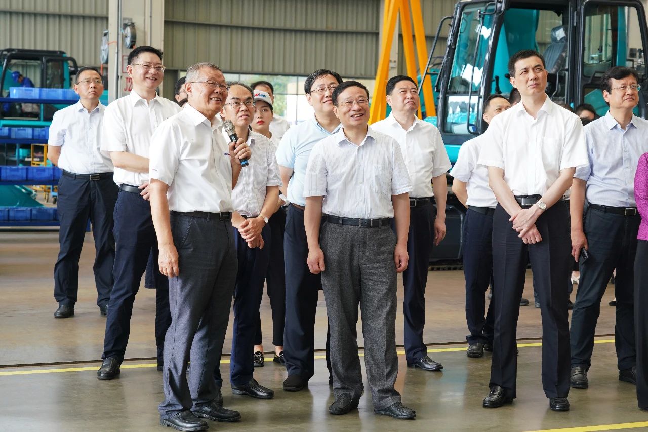 国家统计局总经济师毛盛勇率团调研考察壹定发智能