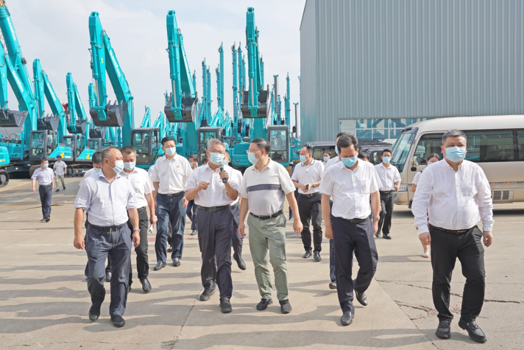 湖南省委常委、省委秘书长张剑飞一行调研壹定发智能