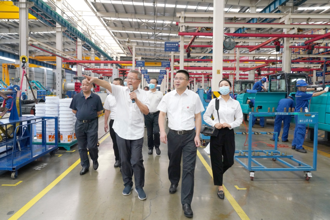 长沙市委常委、市纪委书记胡卫兵考察调研壹定发智能