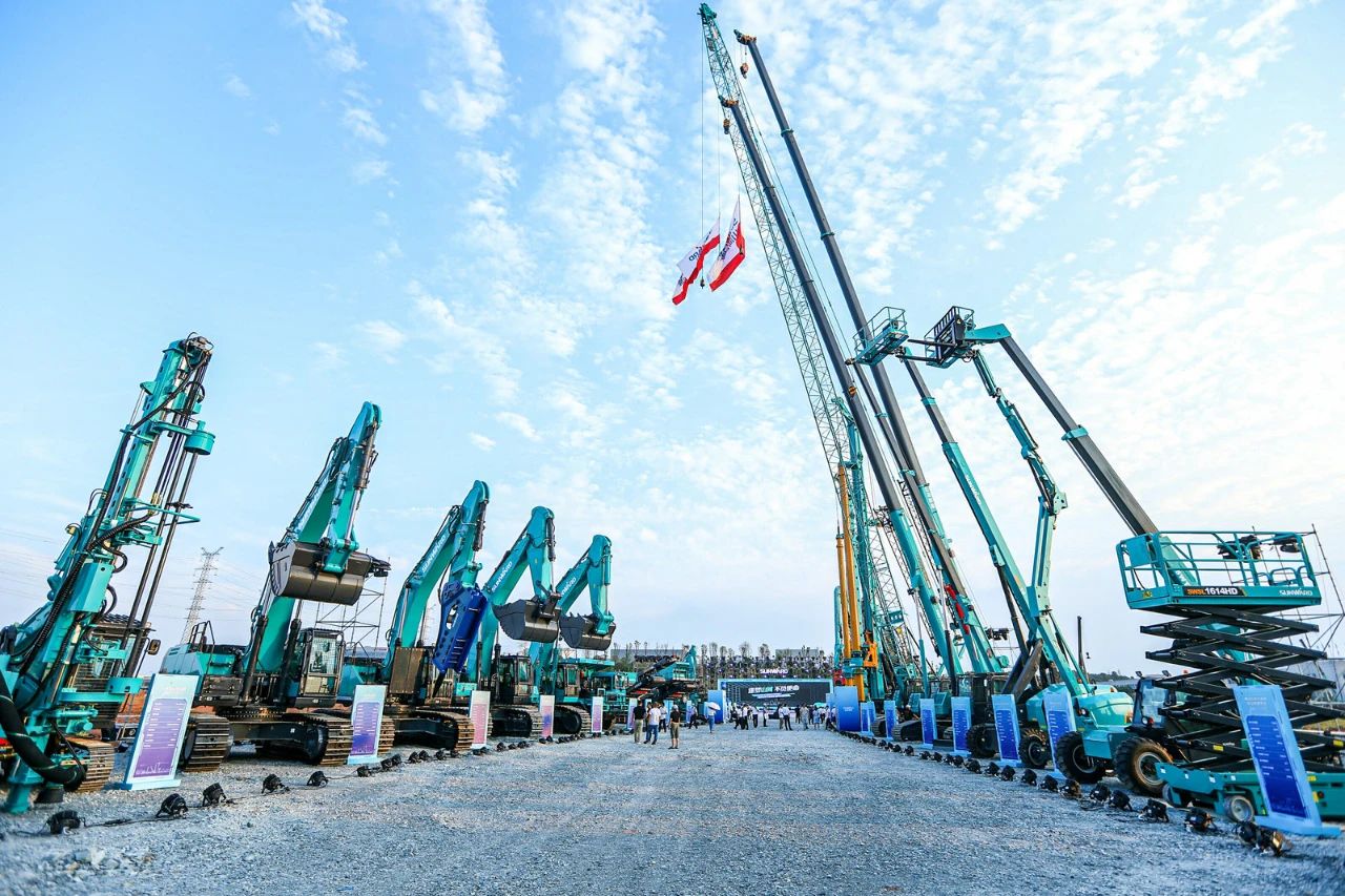 四大成套装备携手登。。。。。。∫级ǚ⒅悄芰⒁煨Ч故净峤怀觥傲裂鄞鹁怼